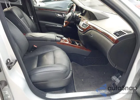 2011 Mercedes-Benz S 550 4Matic из США, поврежденный, VIN WDDNG8GB4BA365209